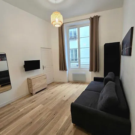 Bonne Nouvelle Apartament *