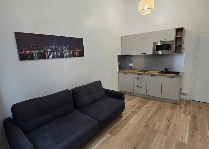 Bonne Nouvelle Apartment